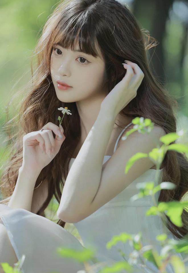 《公么与媳妇》9中文AG真人平台app(图1) 《公么与媳妇》9中文AG真人平台app(图1)